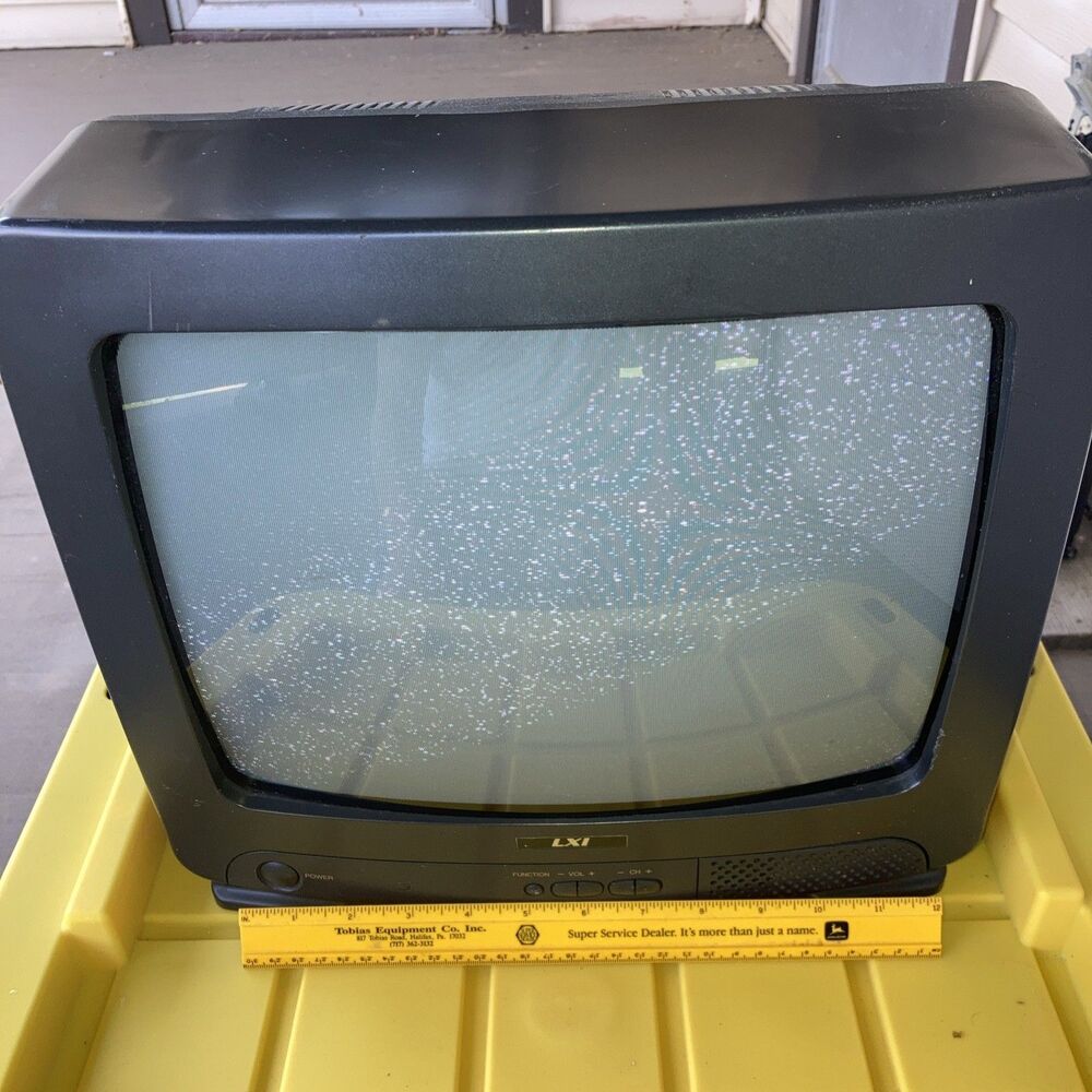 Vintage 1993 Sears Series LXI 13" Color Television Model 580.40369390